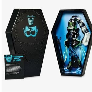 🇺🇸 Nwt  Monster High Haunt Couture Midnight Runway Frankie Stein Doll